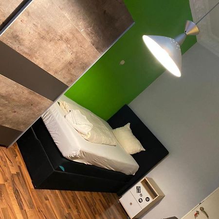 Familien Zimmer Kaiserslautern Zewnętrze zdjęcie
